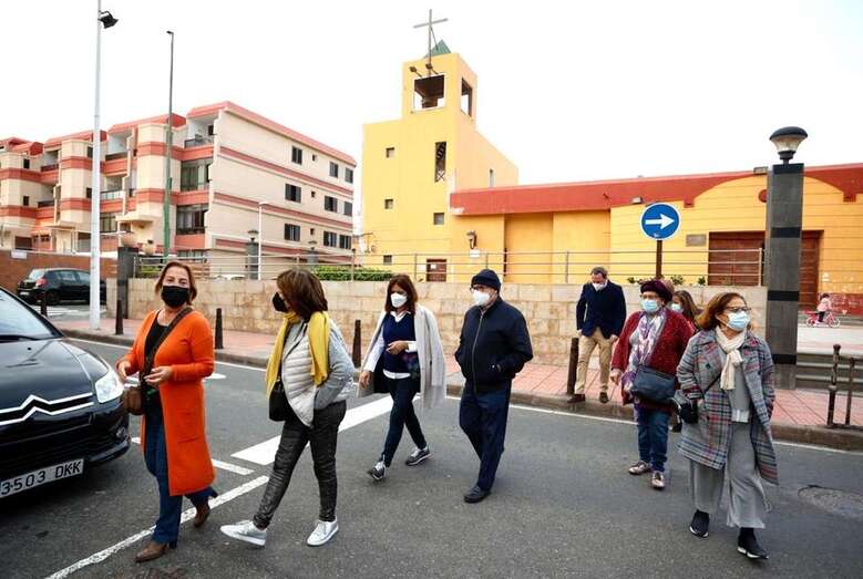 El Gobierno local tomó nota de las demandas vecinales / TA